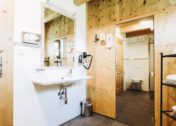 Andis Almdorf Гостевой дом 2*